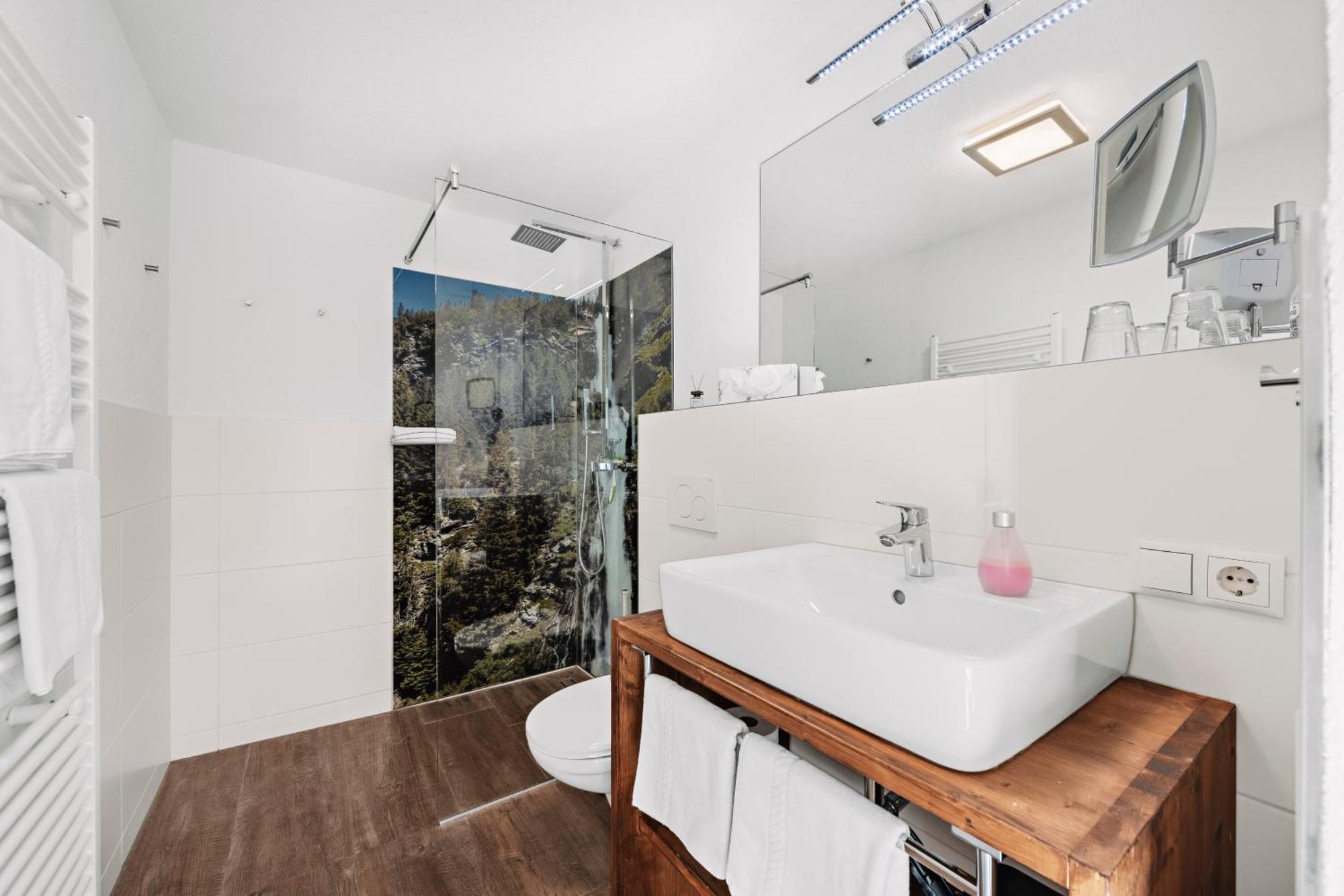 Herzblut Wohlfuehl Appartements Oetz Bagian luar foto
