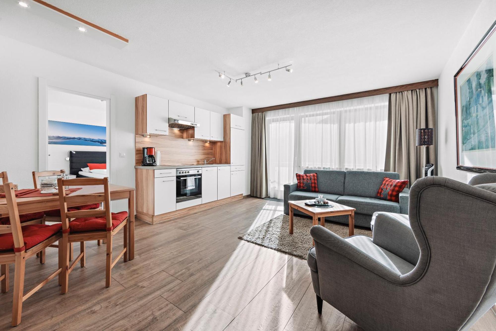 Herzblut Wohlfuehl Appartements Oetz Bagian luar foto